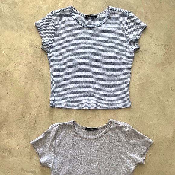 Brandy Melville T's - Picture 1 of 5